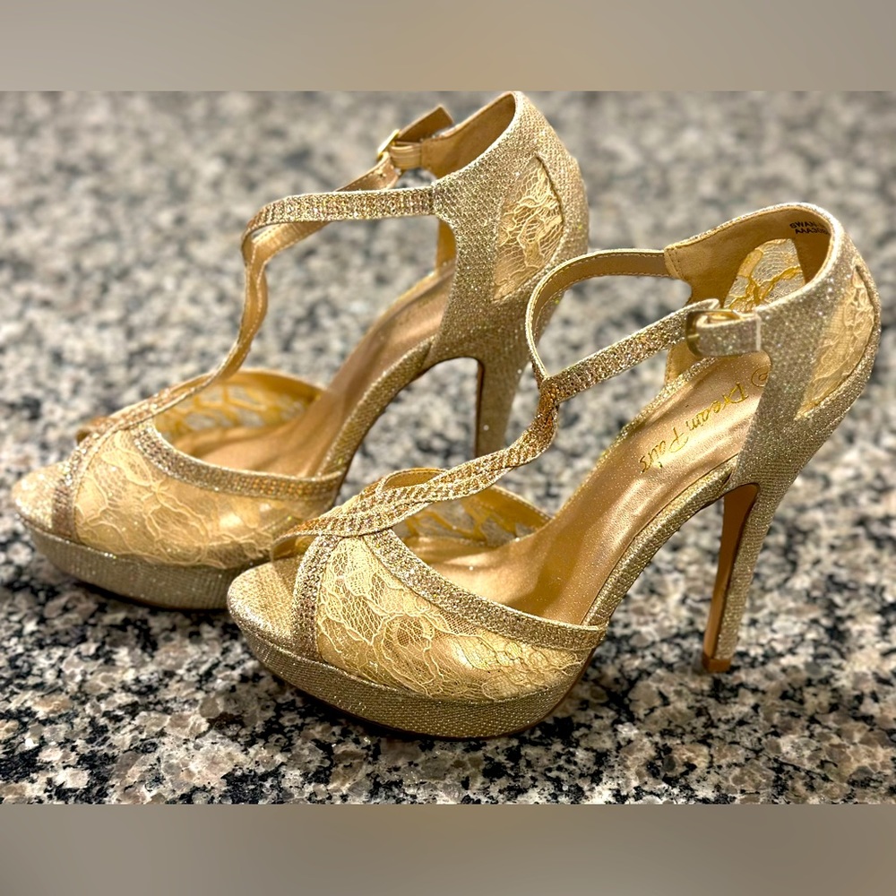 Dream pairs size 8